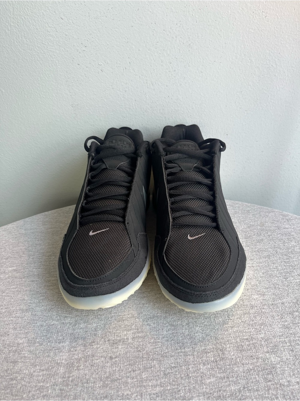Nike LeBron Witness 9 Black Coconut Milk Men's Shoe Size 9.5 HQ8034-001 - Picture 3 of 11